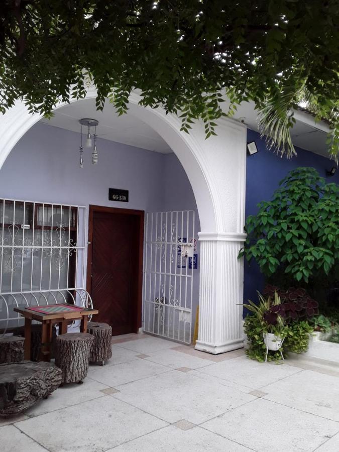 Hostel Mamy Dorme Barranquilla  Exterior photo